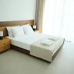 Ashta - Cozy Villa