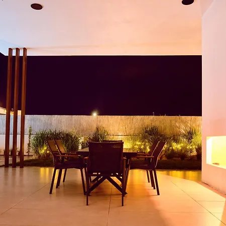 Ashta - Cozy *