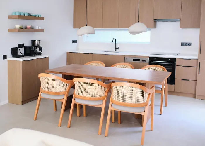 Ashta - Cozy * 페티예